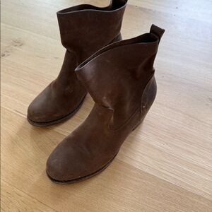 Rag and Bone Brown Oiled Suede Boots - size 38